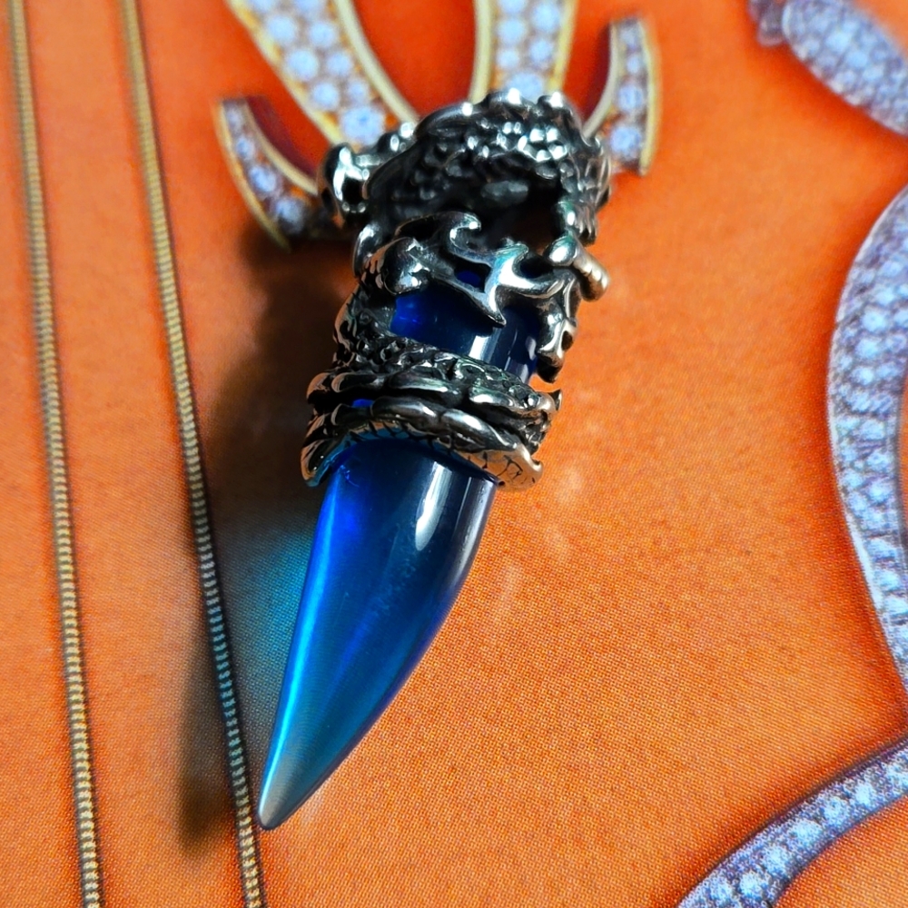 Titanium 🐉#134 - Picture 3 of 5